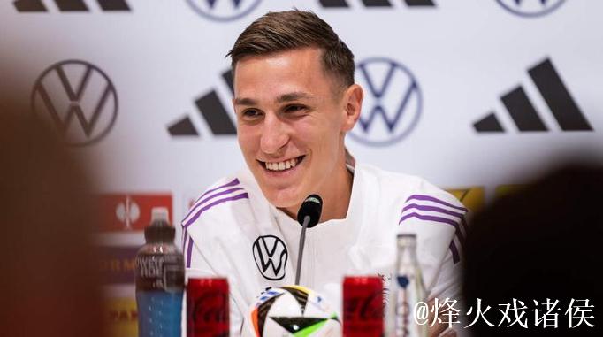 施洛特贝克有意加盟拜仁,拜仁暂时观望。 施洛特贝克有意加盟拜仁,拜仁暂时观望。